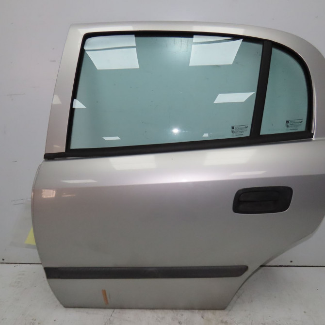Porte arrière gauche occasion OPEL ASTRA II Phase 1 04-1998->09-2004 1.6i 16v 100ch 9132037 1