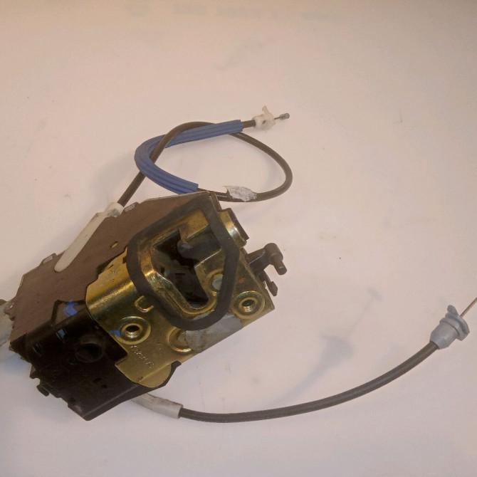 Serrure porte ard occasion PEUGEOT 407 9138V1 1