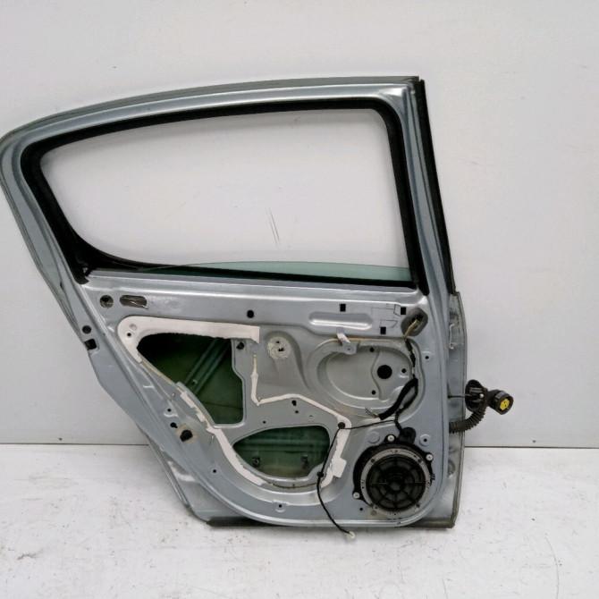 Porte arrière gauche occasion PEUGEOT 407 9006H5 2