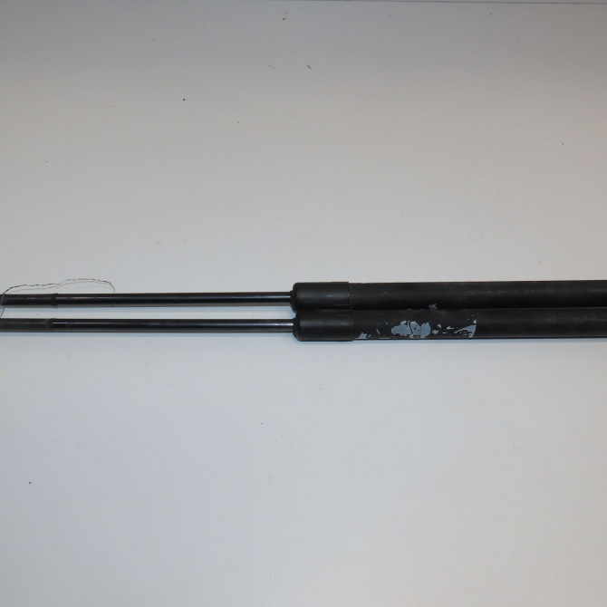 Verin droit hayon occasion OPEL VECTRA III Phase 2 10-2005->06-2007 1.9 CDTI 120ch 13241974 1