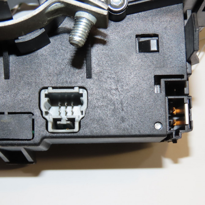 Bloc commodos occasion PEUGEOT 1007 Phase 1 04-2005->12-2010 1.4 HDI 6242N0 4