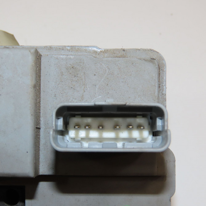 Serrure porte avg occasion PEUGEOT 206 206 phase 1 SW 2002-06-01->2006-12-31 1.6 HDI 110ch 9135R9 4