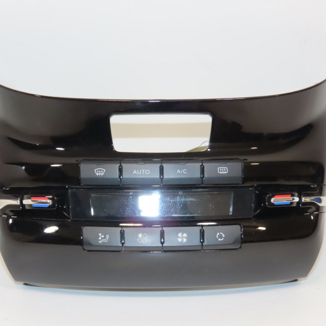 Commande de chauffage occasion PEUGEOT 2008 Phase 1 01-2013->... 1.6 BlueHDI 100ch 9819570680 1