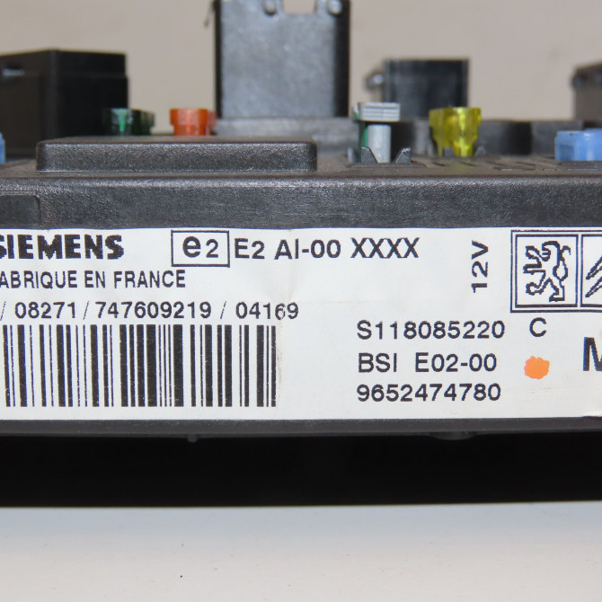 Platine fusible habitacle occasion PEUGEOT 206 Phase 1 09-1998->03-2009 1.6i 16v 1650882680 3