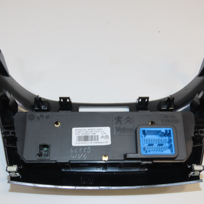 Commande de chauffage occasion PEUGEOT 2008 Phase 1 01-2013->... 9819570680 2