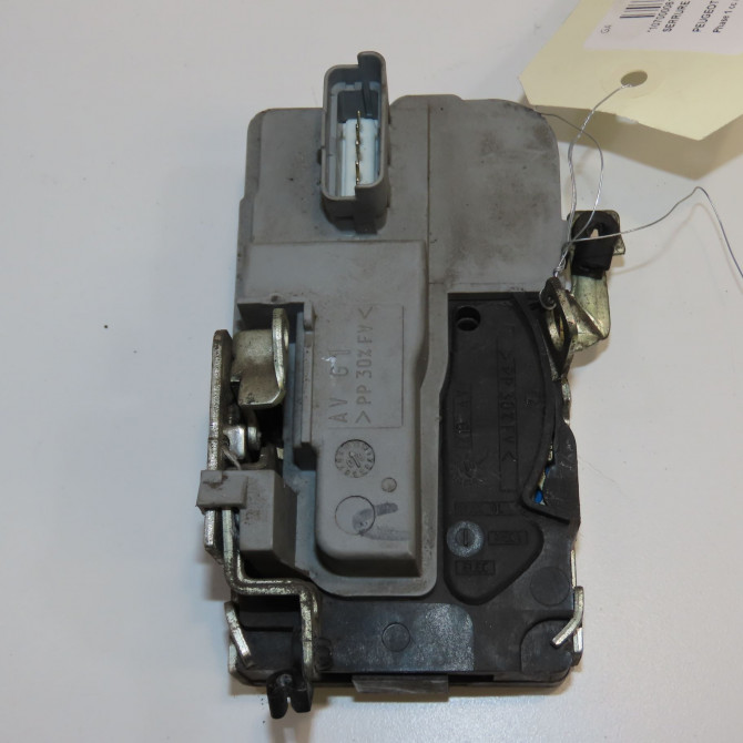 Serrure porte avg occasion PEUGEOT 206 + Phase 1 03-2009->05-2013 1.4 HDI 70ch 9135R9 2