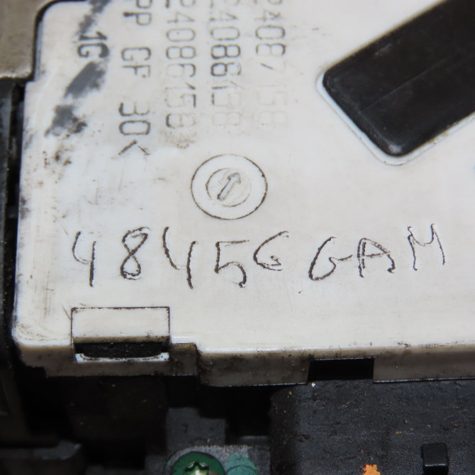 Serrure porte avg occasion PEUGEOT 207 Phase 1 04-2006->06-2013 1.4 HDI 9135V6 6