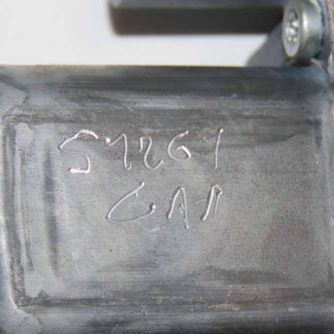 Mecanisme+moteur leve-glace avg occasion PEUGEOT 208 208 Phase 1 2012-03-01->2015-09-30 1.2i PURETECH 82ch 9673154480 6