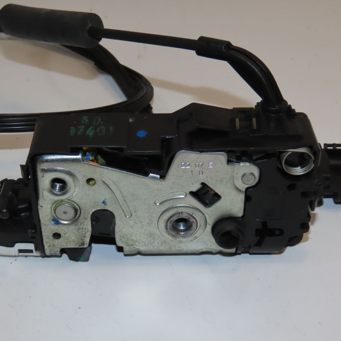 Serrure porte avd occasion PEUGEOT 207 CC Phase 1 03-2007->... 1.6 HDI 112ch 9136AC 2