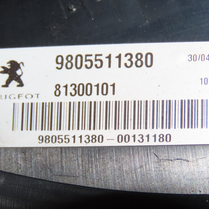 Feu arrière interieur gauche occasion PEUGEOT 3008 I Phase 2 11-2013->... 1.6i 165ch 9805511380 4