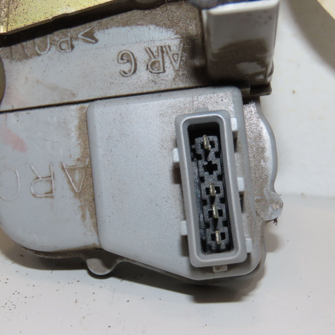 Serrure porte arg occasion PEUGEOT 306 Phase 2 04-1997->03-2002 2.0 HDI 913739 3