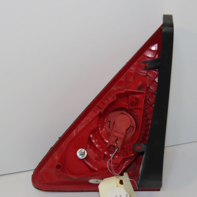 Feu arrière interieur gauche occasion PEUGEOT 3008 I Phase 1 04-2009->12-2013 1.6 HDI 112ch 6350HE 2