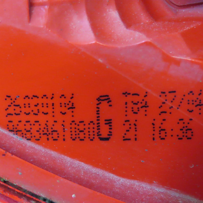 Feu arrière interieur gauche occasion PEUGEOT 3008 I Phase 1 04-2009->12-2013 1.6 HDI 112ch 6350HE 4