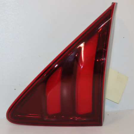Feu arrière intérieur droit occasion PEUGEOT 3008 I Phase 2 11-2013->... 1.6 HDI 115ch 9805511280