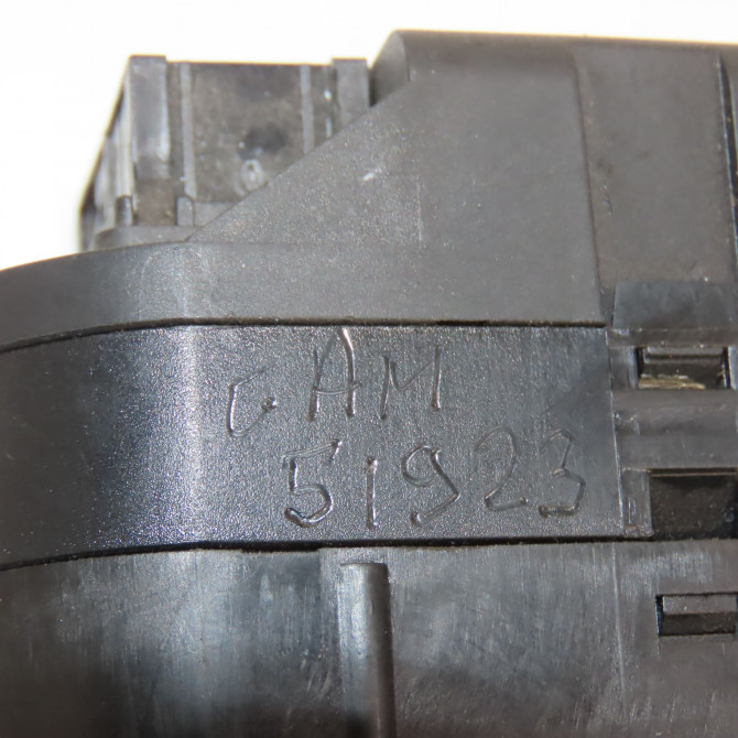 Commande lève-glace porte avant gauche occasion PEUGEOT 306 Phase 1 04-1995->04-1999 2.0 HDI 90ch 6552WL 5