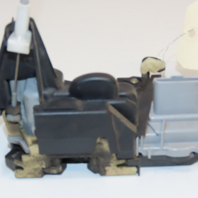 Serrure porte avd occasion PEUGEOT 307 Phase 1 04-2001->06-2005 2.0 HDI 90ch 9136P0 3