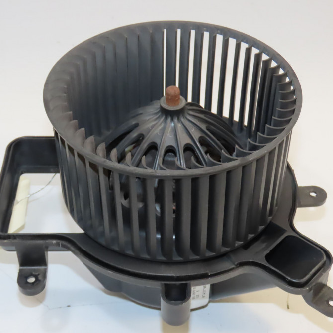 Ventilateur de chauffage occasion PEUGEOT 5008 I phase 2 09-2013->... 1.6 HDI 115ch 6441CP 1