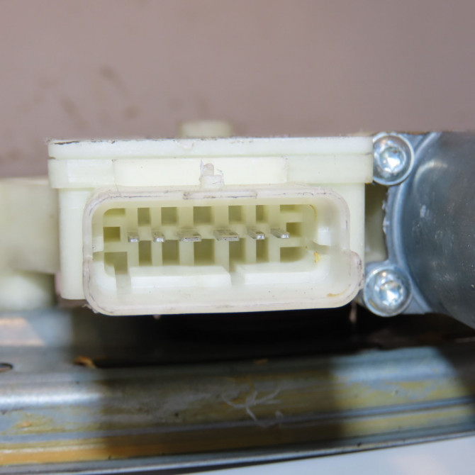 Mecanisme+moteur leve-glace ard occasion PEUGEOT 308 II 308 II Phase 1 2013-06-01->2017-08-31 1.2 130ch 9826080380 4