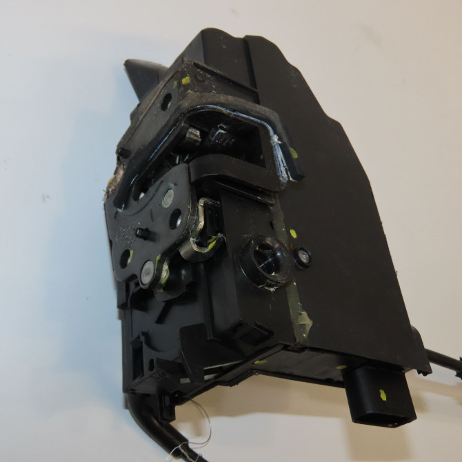 Serrure porte avg occasion PEUGEOT 308 II 308 II Phase 1 2013-06-01->2017-08-31 1.2 130ch 9810309480 1