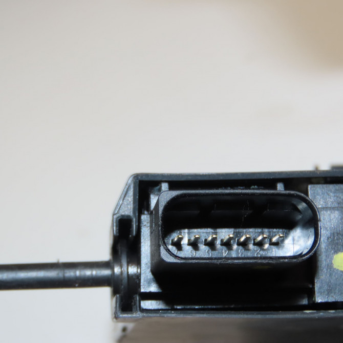 Serrure porte avg occasion PEUGEOT 308 II 308 II Phase 1 2013-06-01->2017-08-31 1.2 130ch 9810309480 5