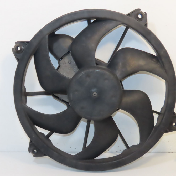 Ventilateur de refroidissement occasion PEUGEOT 407 Phase 1 04-2004->07-2008 2.0 HDI 136ch 1253T2 1