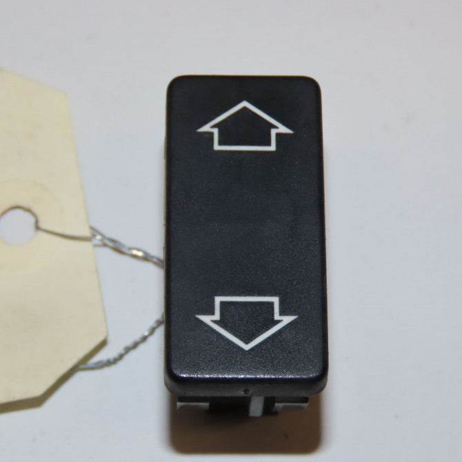 Commande lève-glace porte avant droite occasion PEUGEOT 405 Phase 2 07-1992->06-1996 6552W3 1