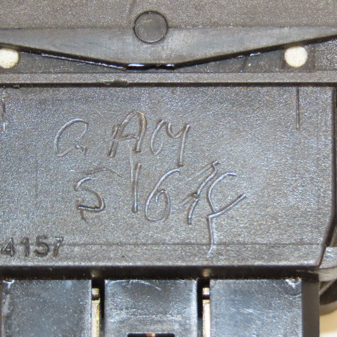 Commande lève-glace porte avant droite occasion PEUGEOT 405 Phase 2 07-1992->06-1996 6552W3 3