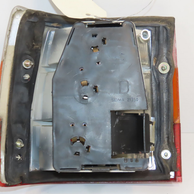 Feu arrière droit occasion RENAULT 11 Phase 1 04-1983->06-1989 1.4i 68ch 2