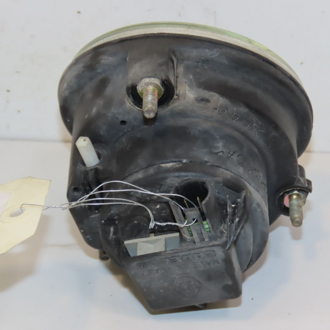 Phare antibrouillard avant gauche occasion RENAULT CLIO II Phase 1 03-1998->06-2001 1.4 16v 7701205665 2