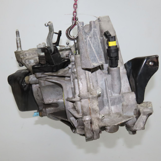 Boîte à vitesse mecanique occasion RENAULT CLIO CAMPUS II Phase 2 07-2009->12-2012 1.5 DCI 85ch 8201060394 2