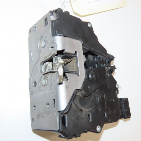 Serrure porte coulissante d occasion PEUGEOT BOXER III Phase 1 04-1995->04-1999 2.2 HDI 130ch 1633563680