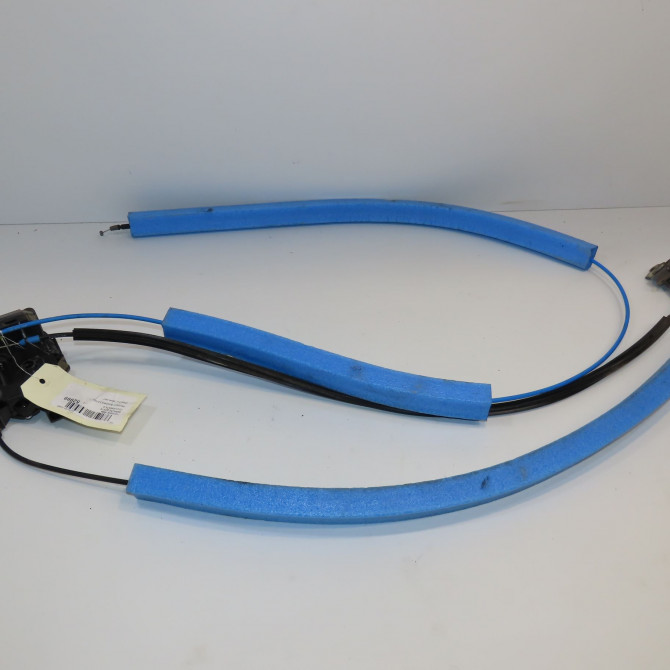 Serrure porte coulissante d occasion PEUGEOT BOXER III Phase 1 04-1995->04-1999 2.2 HDI 130ch 1633563680 1