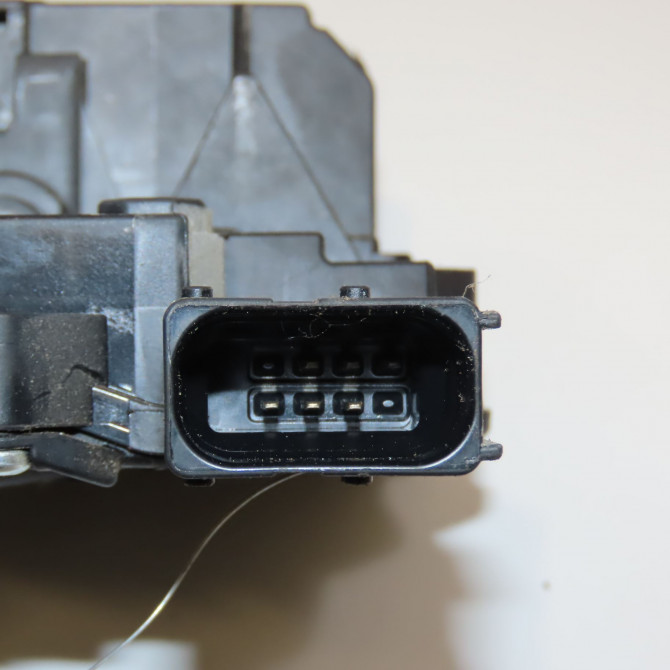 Serrure porte coulissante d occasion PEUGEOT BOXER III Phase 1 06-2006->... 2.2 HDI 120ch 1633563680 5