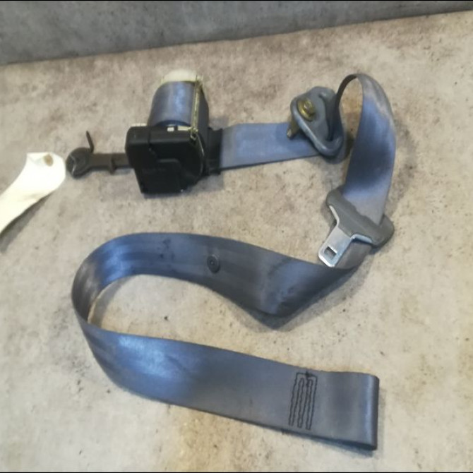 Ceinture avant droite occasion RENAULT CLIO II Phase 1 03-1998->06-2001 1.6 16v 7700436752 1