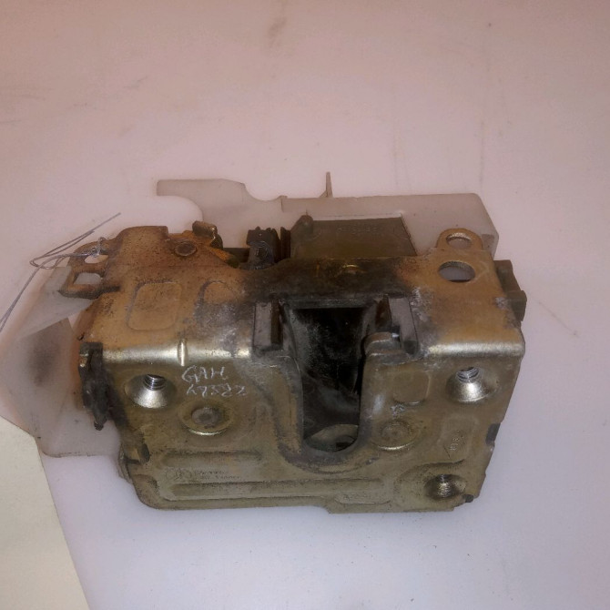 Serrure porte arg occasion RENAULT CLIO II Phase 1 03-1998->06-2001 1.9 D 7701469940 2