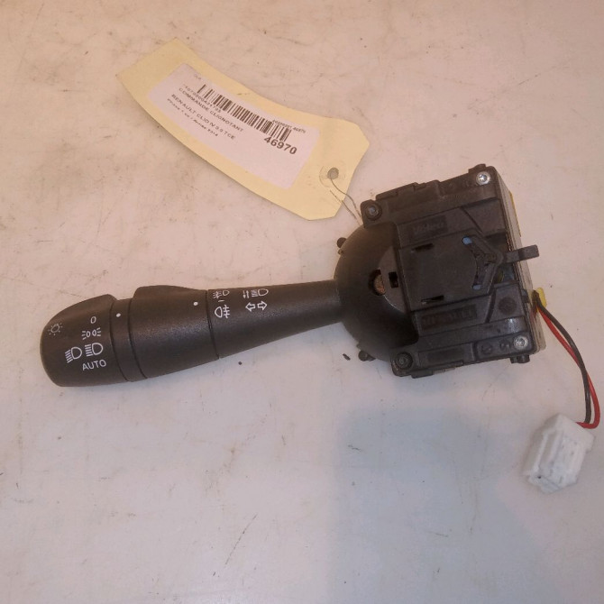 Commande clignotant occasion RENAULT CLIO IV Phase 1 07-2012->... 0.9 TCE 90ch 255405718R 1