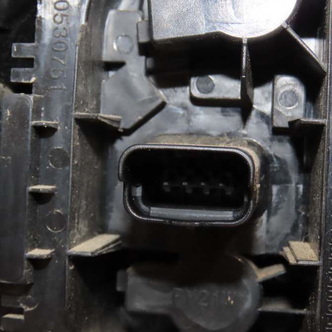 Feu arrière droit occasion RENAULT CLIO IV Phase 1 07-2012->... 1.2i 120ch 265507408R 4