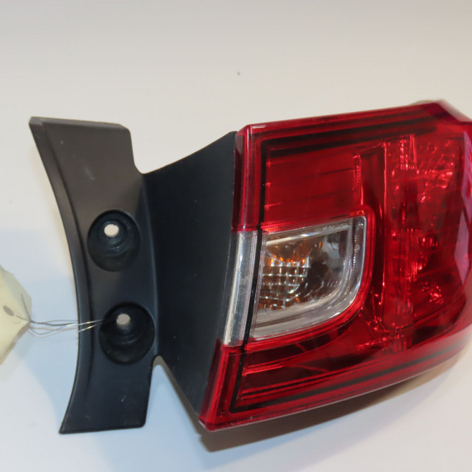 Feu arrière droit occasion RENAULT CLIO IV Phase 1 07-2012->... 1.2i 16v 75ch 265502631R 2