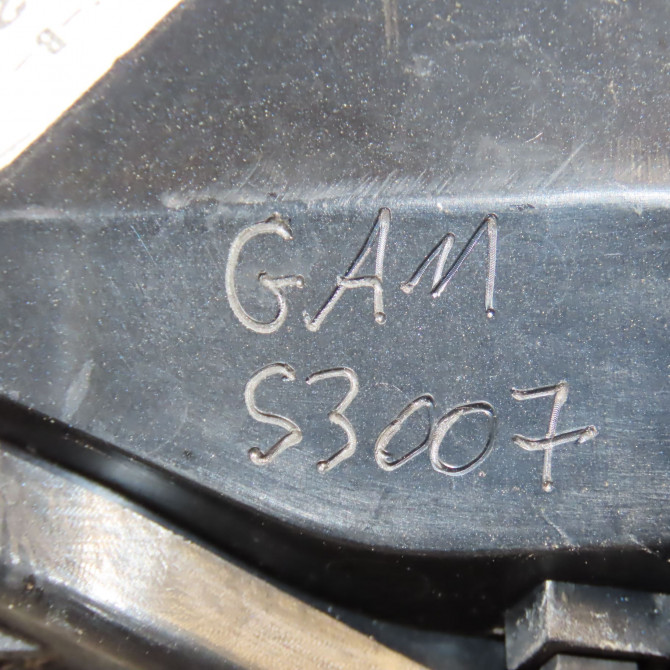 Feu arrière droit occasion RENAULT CLIO IV Phase 1 07-2012->... 1.2i 16v 75ch 265502631R 6