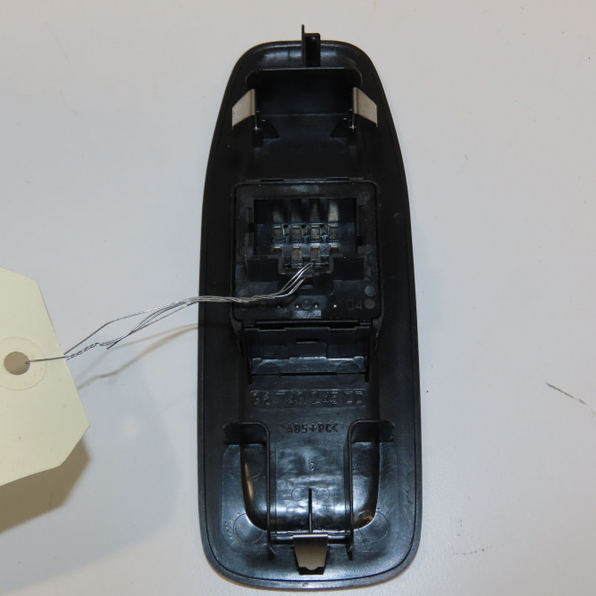 Commande lève-glace porte avant gauche occasion PEUGEOT 208 208 Phase 1 2012-03-01->2015-09-30 96749245ZD 2