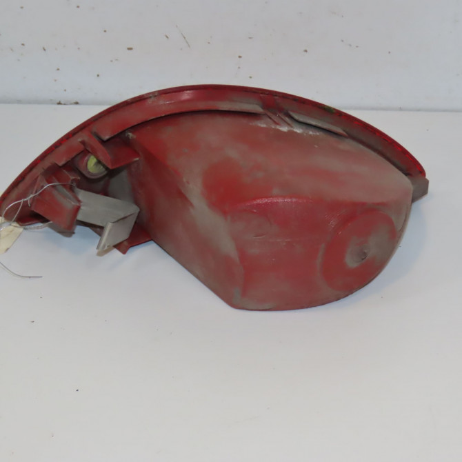 Feux factice d occasion RENAULT CLIO III Phase 2 03-2009->12-2014 1.2i 16v 75ch 2