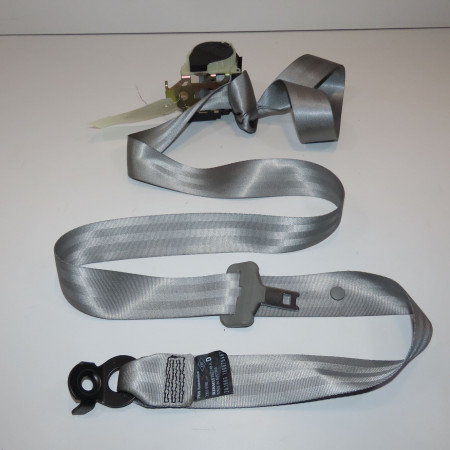 Ceinture arrière droite occasion RENAULT CLIO II Phase 2 06-2001->07-2006 1.5 DCI 80ch 8200282151