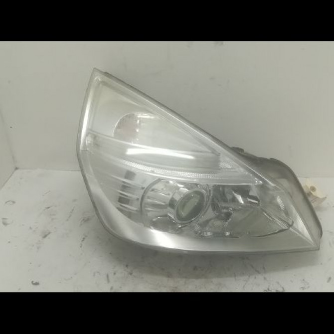 Phare droit occasion RENAULT ESPACE IV Phase 2 03-2006->07-2012 2.0 DCI 150ch 7701064405 1