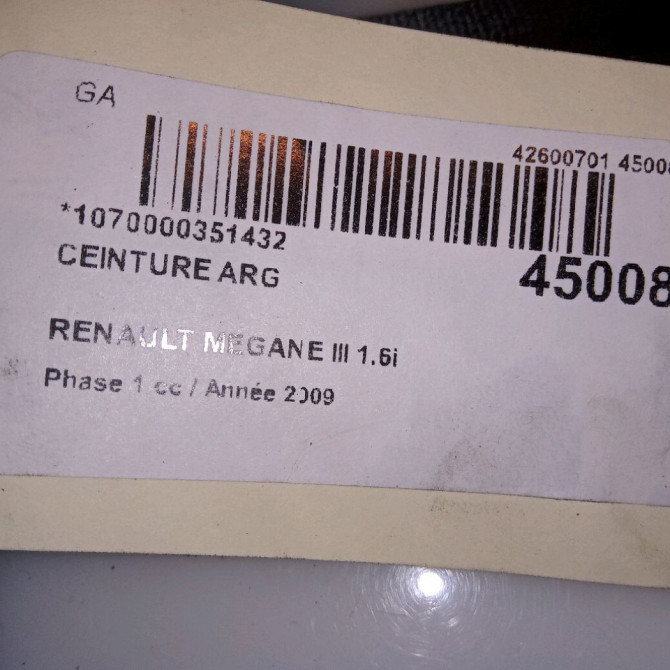 Ceinture arrière gauche occasion RENAULT MEGANE III Phase 1 11-2008->01-2012 1.6i 16v 110ch 888410013R 4