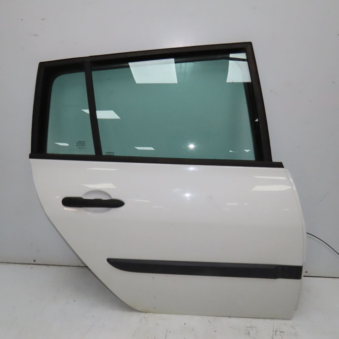 Porte arrière droite occasion RENAULT MEGANE II Phase 2 01-2006->06-2009 1.5 DCI 105ch 7751475037 1