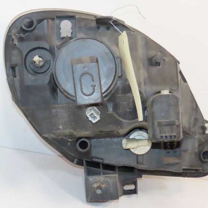 Phare gauche occasion RENAULT KANGOO I Phase 1 09-1997->06-2003 1.2i 16v 75ch 260602069R 2