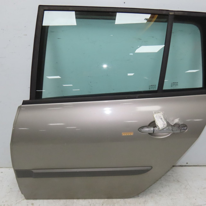 Porte arrière gauche occasion RENAULT MEGANE II Phase 1 04-1995->04-1999 1.9 DCI 130ch 7751475034 1