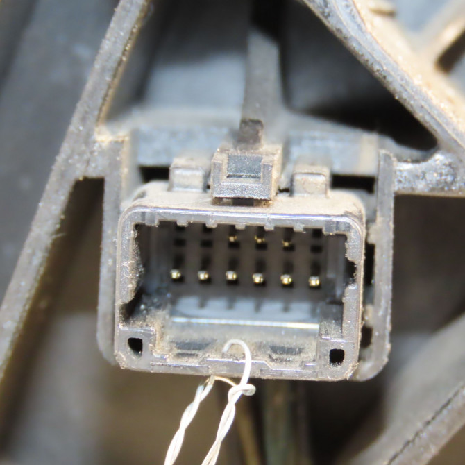 Retroviseur exterieur electrique gauche occasion RENAULT MEGANE III Phase 1 11-2008->01-2012 1.9 DCI 130ch 963020180R 4