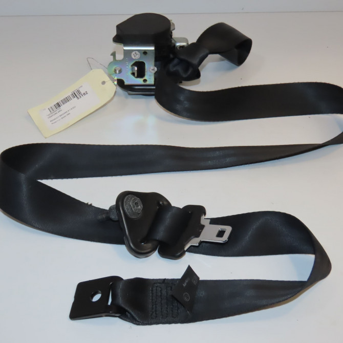 Ceinture arrière gauche occasion RENAULT MEGANE III Phase 1 11-2008->01-2012 1.9 DCI 130ch 888410013R 1