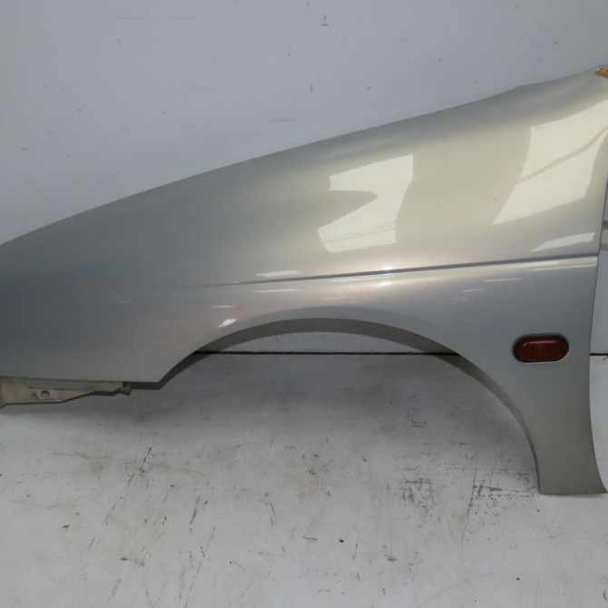 Aile avant gauche occasion RENAULT MEGANE I Phase 2 03-1999->06-2003 1.6 16v 7751696568 1